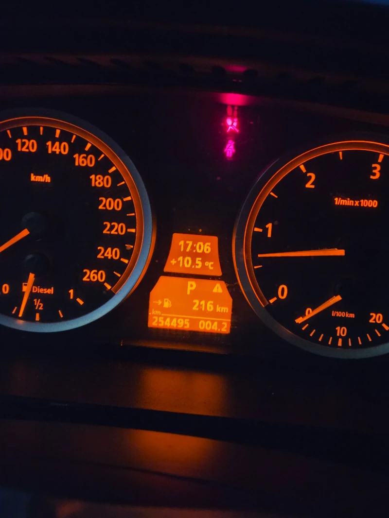 BMW 530, снимка 4 - Автомобили и джипове - 52869542