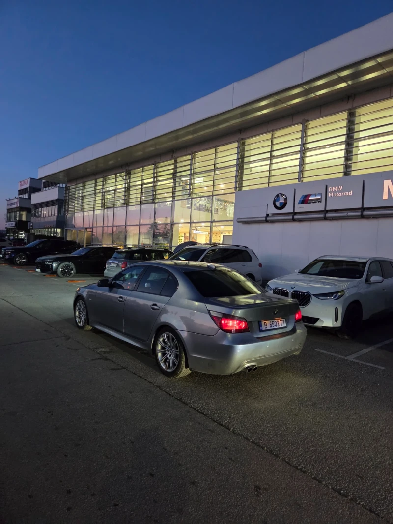 BMW 530, снимка 13 - Автомобили и джипове - 52869542