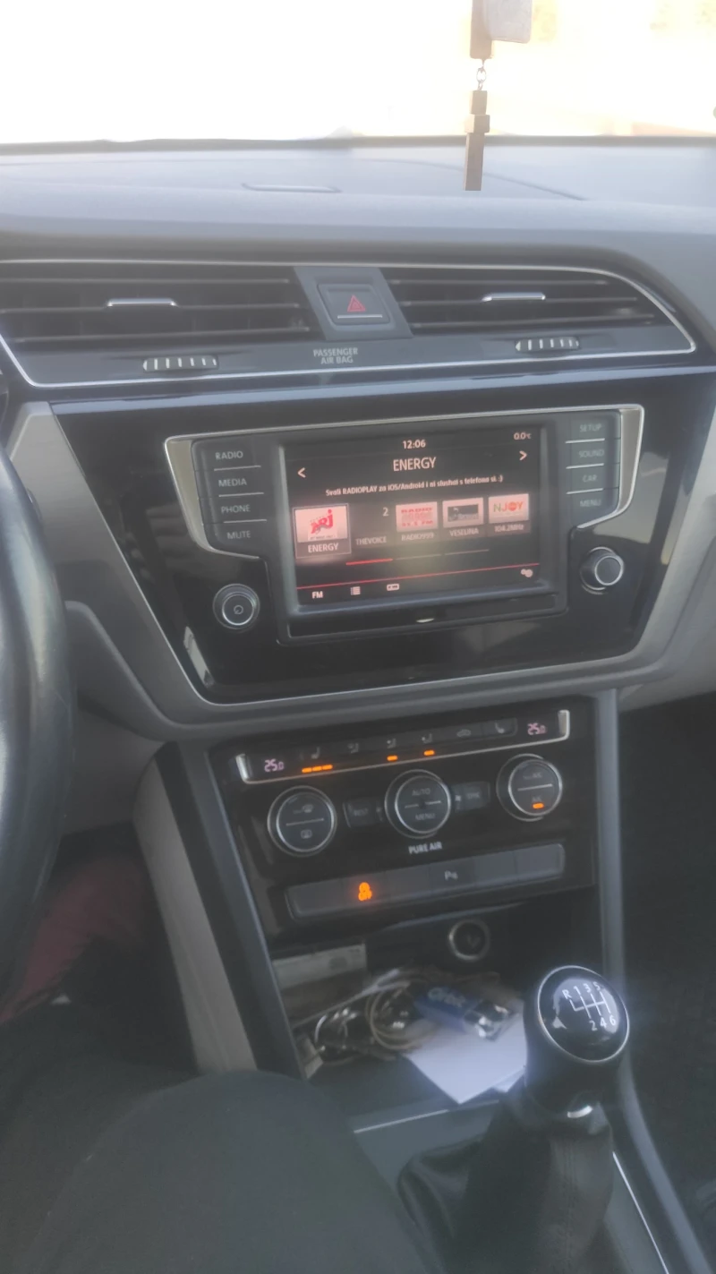 VW Touran, снимка 3 - Автомобили и джипове - 53073014