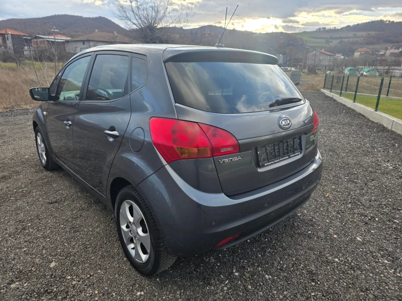 Kia Venga 1.4i , снимка 5 - Автомобили и джипове - 53281869