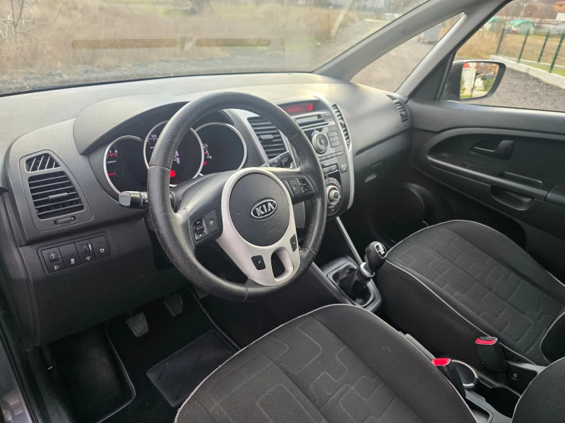 Kia Venga 1.4i , снимка 13 - Автомобили и джипове - 53281869