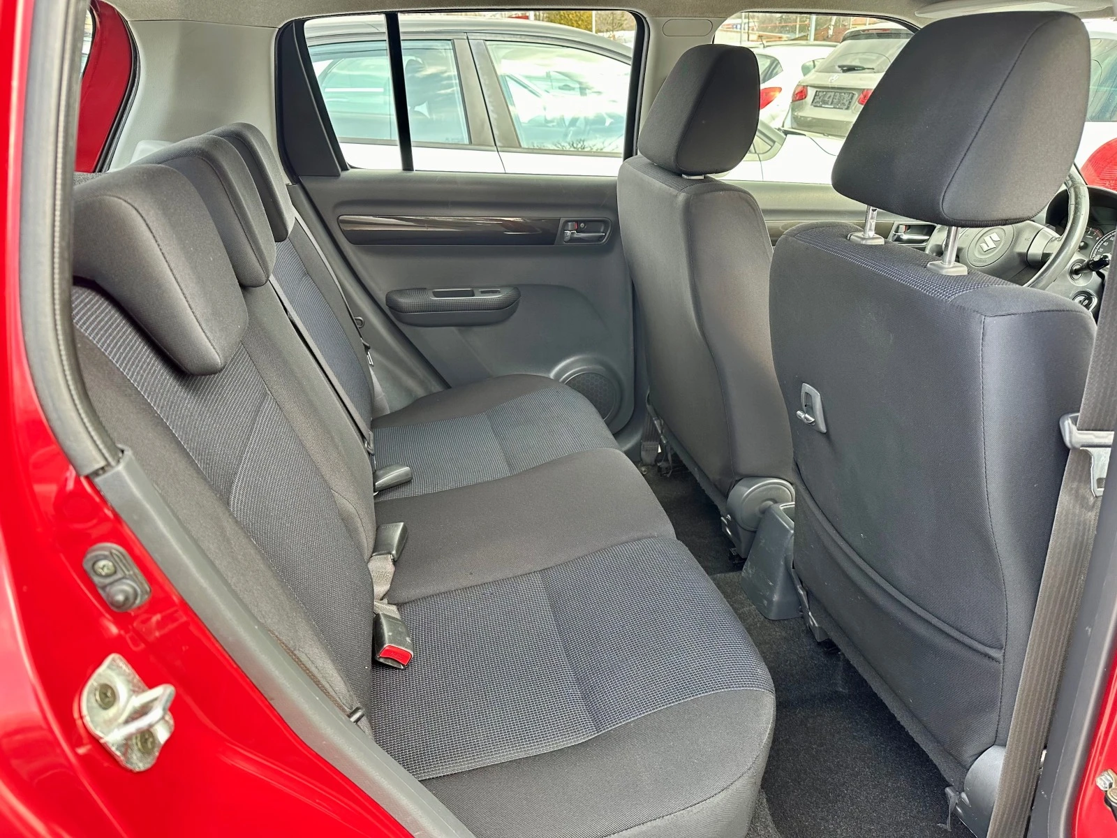 Suzuki Swift 1.3 4x4🇨🇭 | Mobile.bg   15