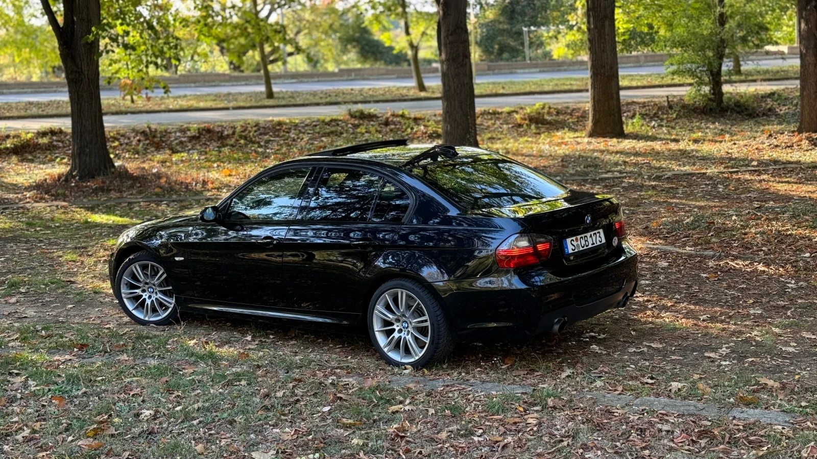 BMW 335 335 XI M-пакет Full TOP - изображение 3