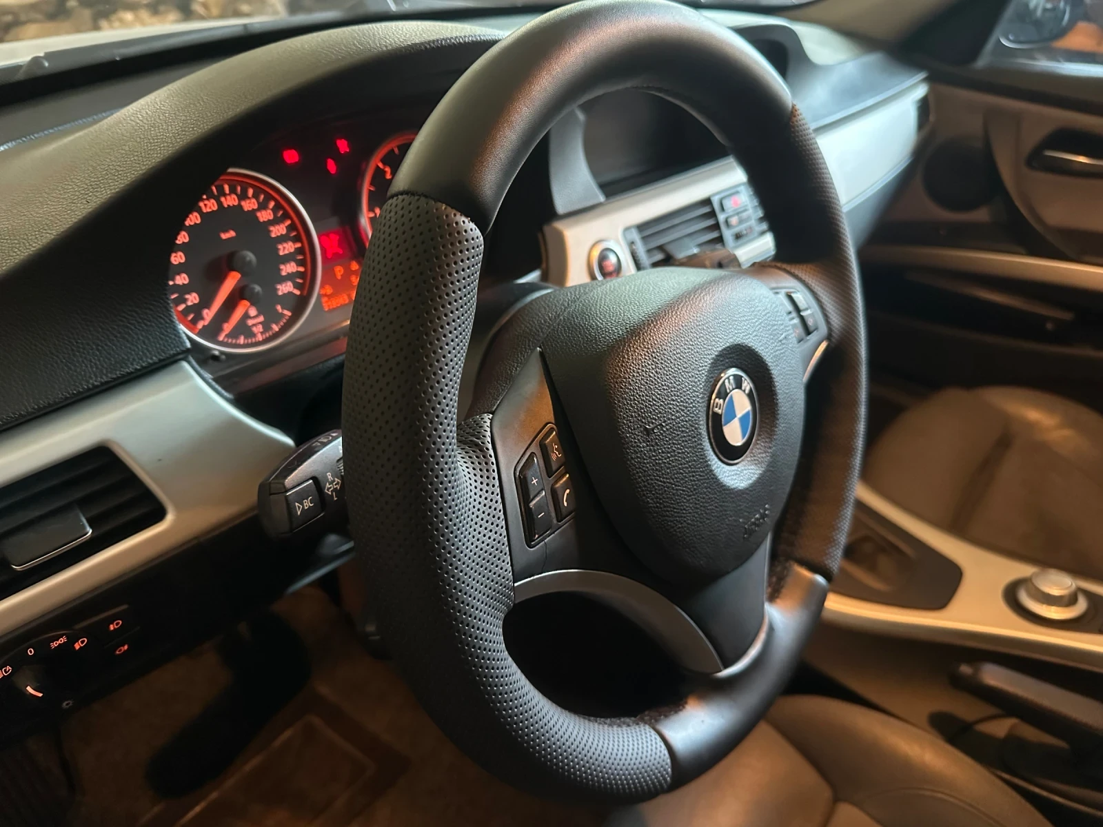 BMW 330 d Само Задно Нави Ксенон Автомат Панорама  - изображение 6