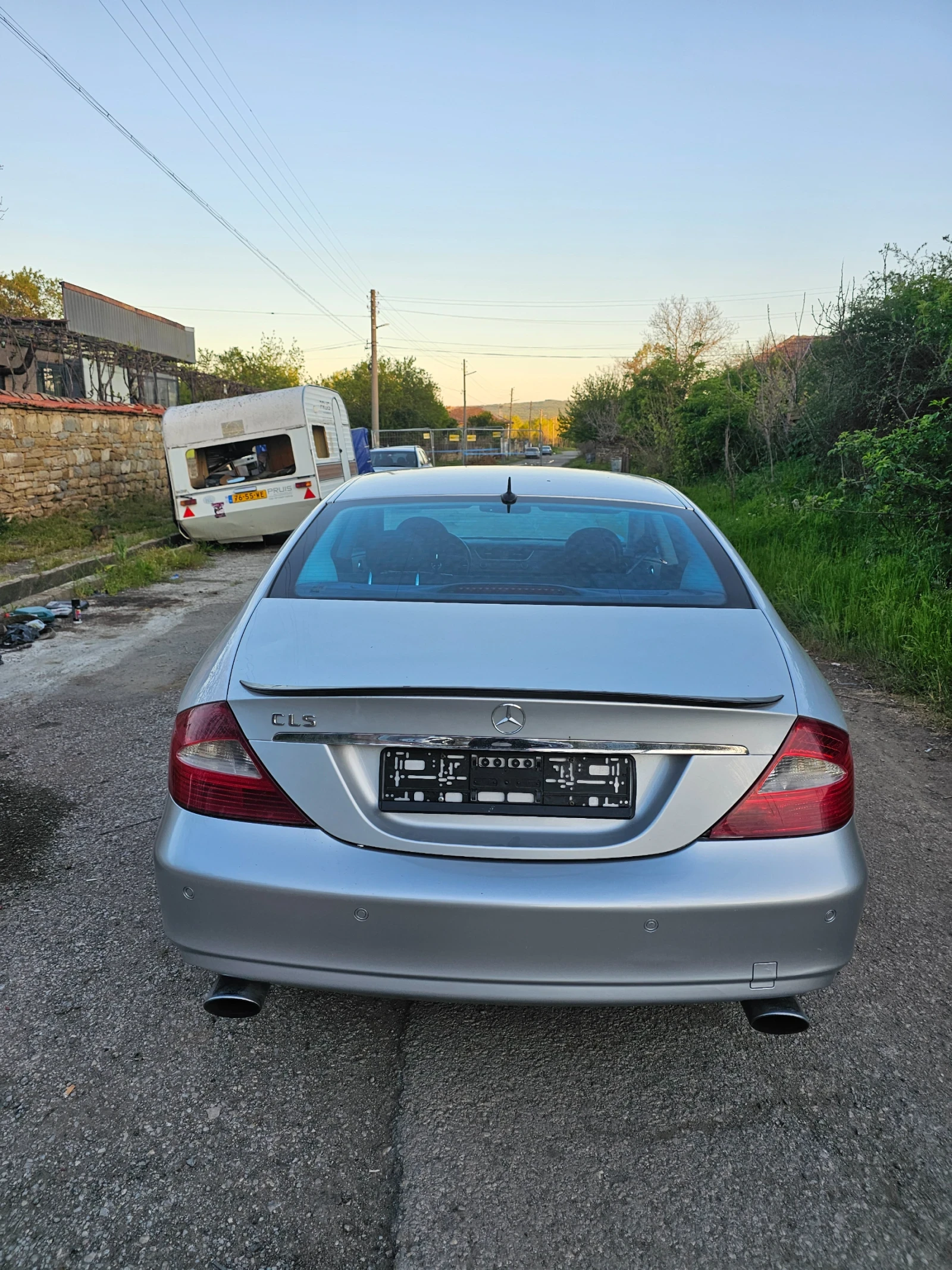 Mercedes-Benz E 220  - изображение 8