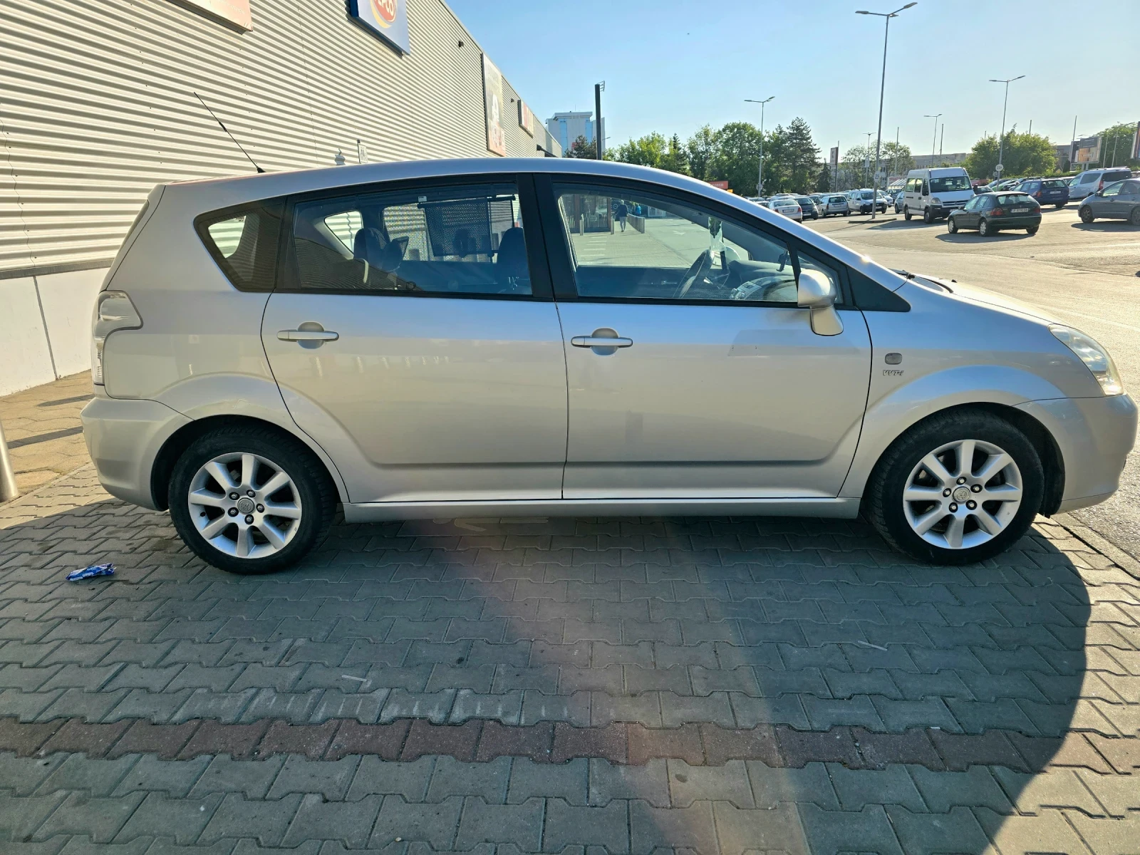 Toyota Corolla verso  - изображение 5