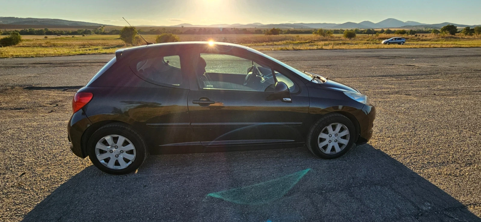 Peugeot 207 1.4 HDI  | Mobile.bg — изображение 11