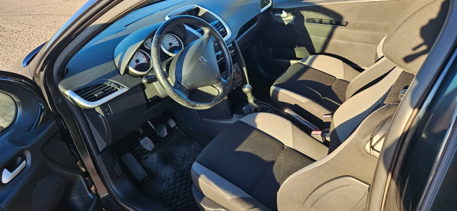 Peugeot 207 1.4 HDI  | Mobile.bg — изображение 9