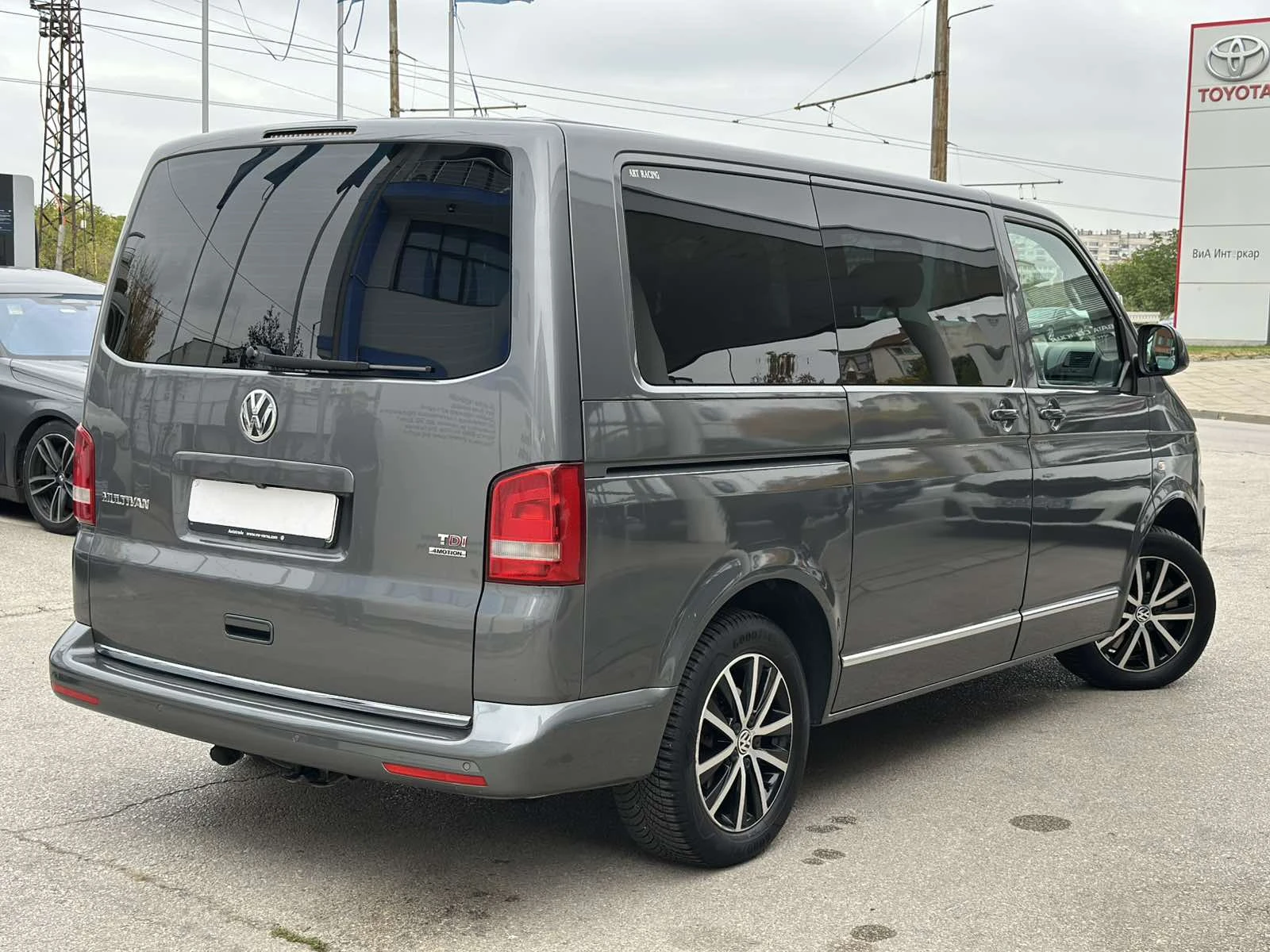 VW Multivan 2.0 BiTDI, 4Motion - изображение 2