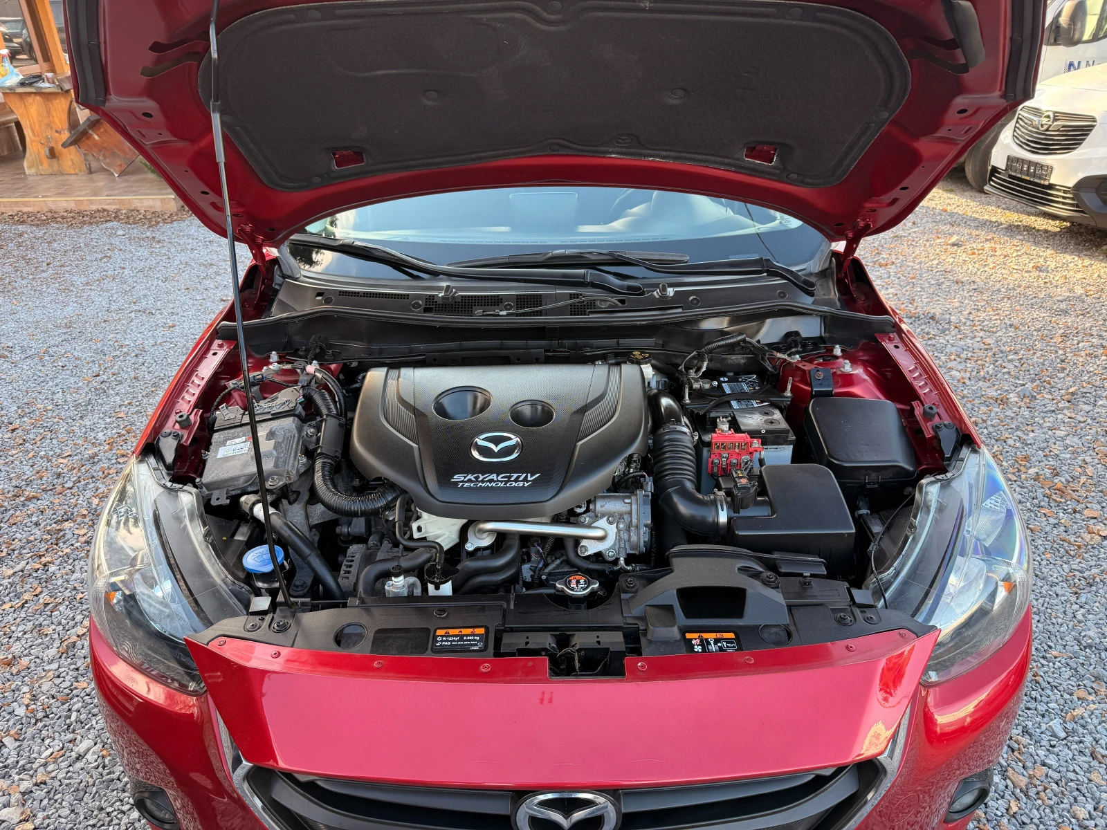 Mazda 2 1.5D SKYACTIVE;EURO6;NAVI;TUV;COC;GERMANY | Mobile.bg � ����������� 16