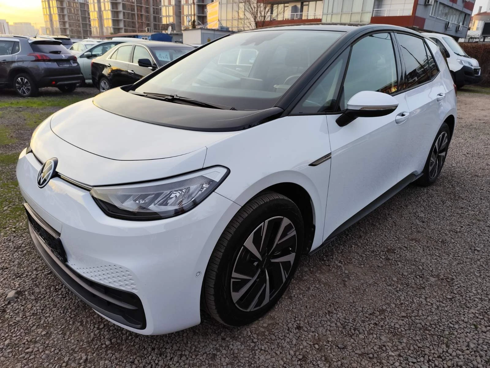 VW ID.3 Pro Performance Life Plus, 204 �.�. | Mobile.bg � ����������� 2