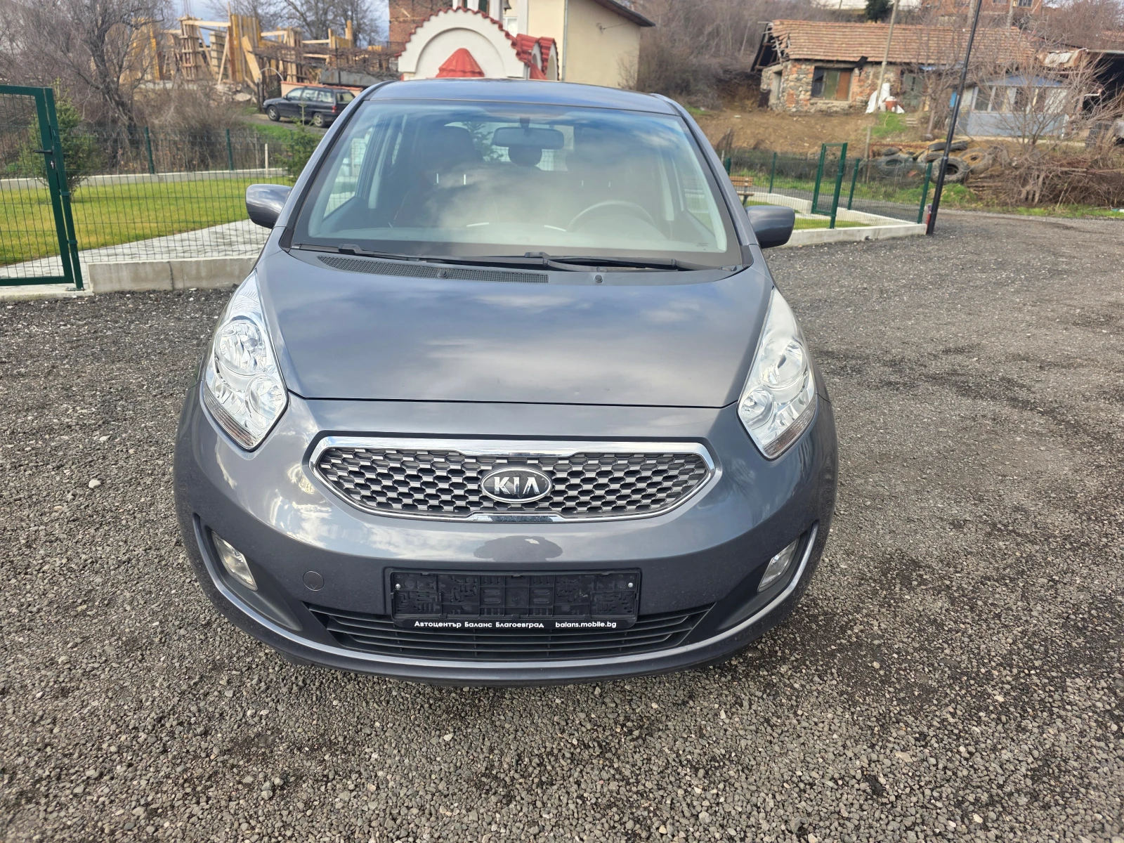 Kia Venga 1.4i  - изображение 2