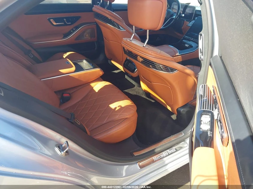 Mercedes-Benz S 580 4Matic - изображение 8