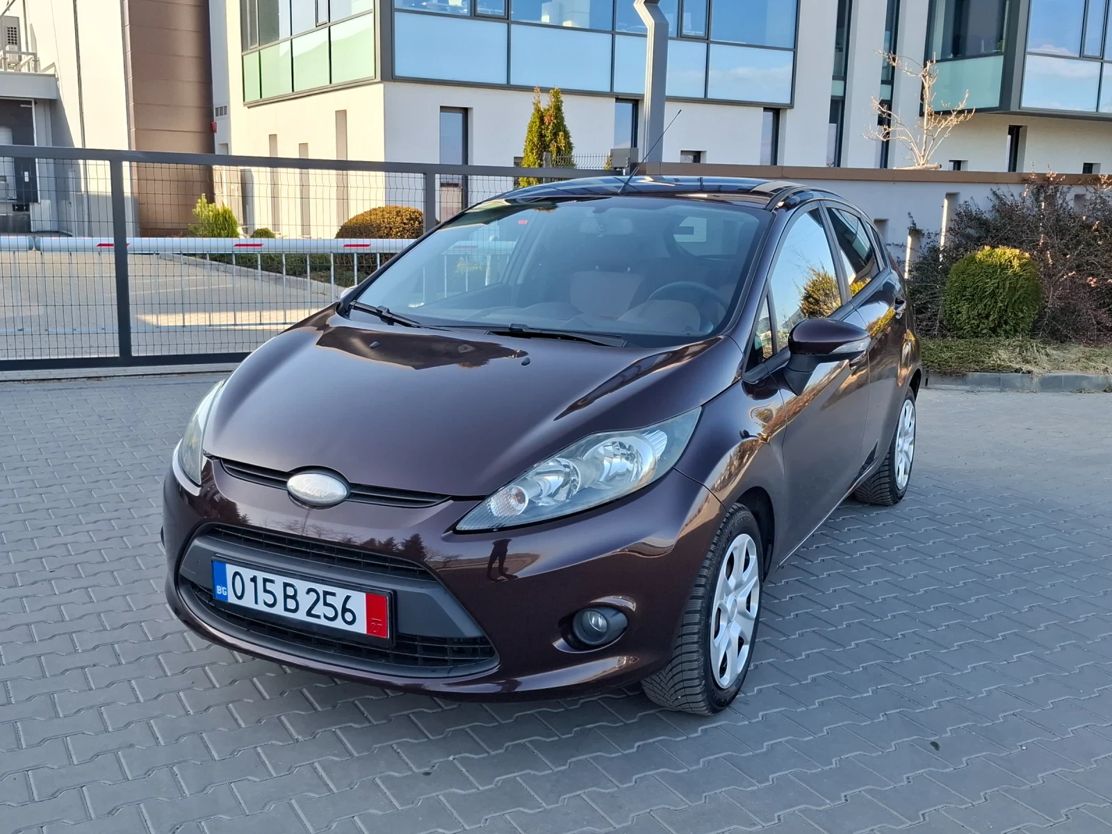 Ford Fiesta 1.2i* (82кс)* FACELIFT* * НОВ ВНОС* * , снимка 2 - Автомобили и джипове - 53841059