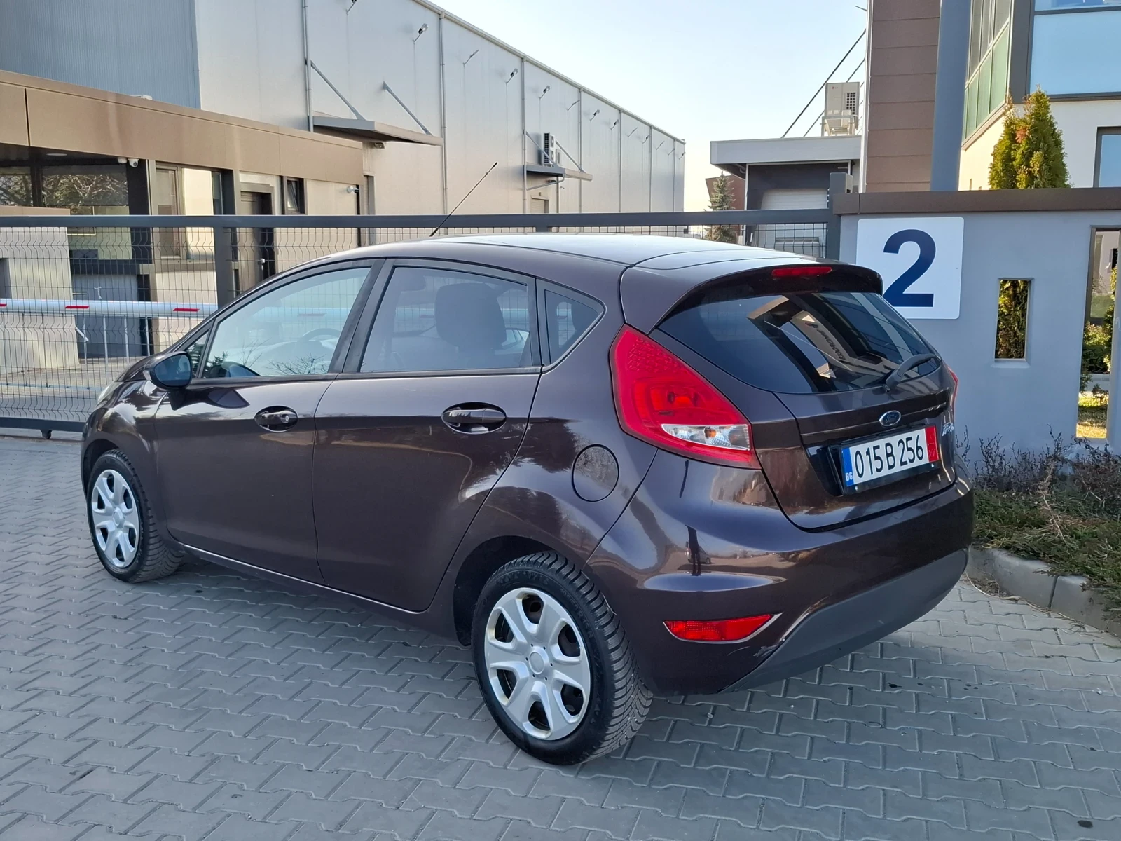 Ford Fiesta 1.2i* (82кс)* FACELIFT* * НОВ ВНОС* * , снимка 7 - Автомобили и джипове - 53841059