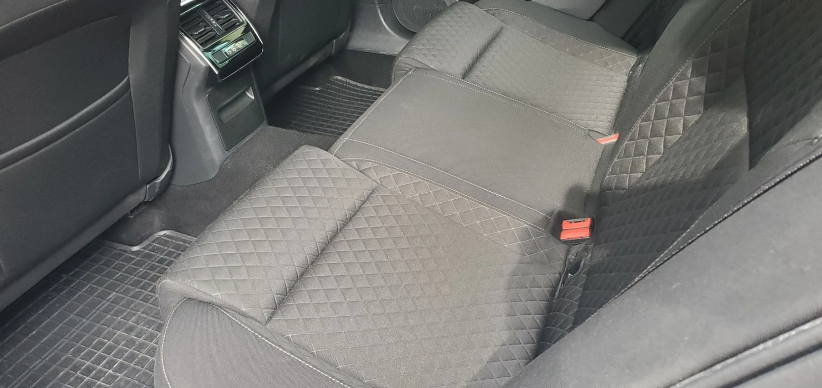 Skoda Superb, снимка 8 - Автомобили и джипове - 53964019