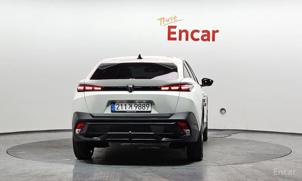 Peugeot 408 * PURE* TECH* ALLURE* КАМЕРА* 360* ПОДГРЕВ* , снимка 4 - Автомобили и джипове - 54043359