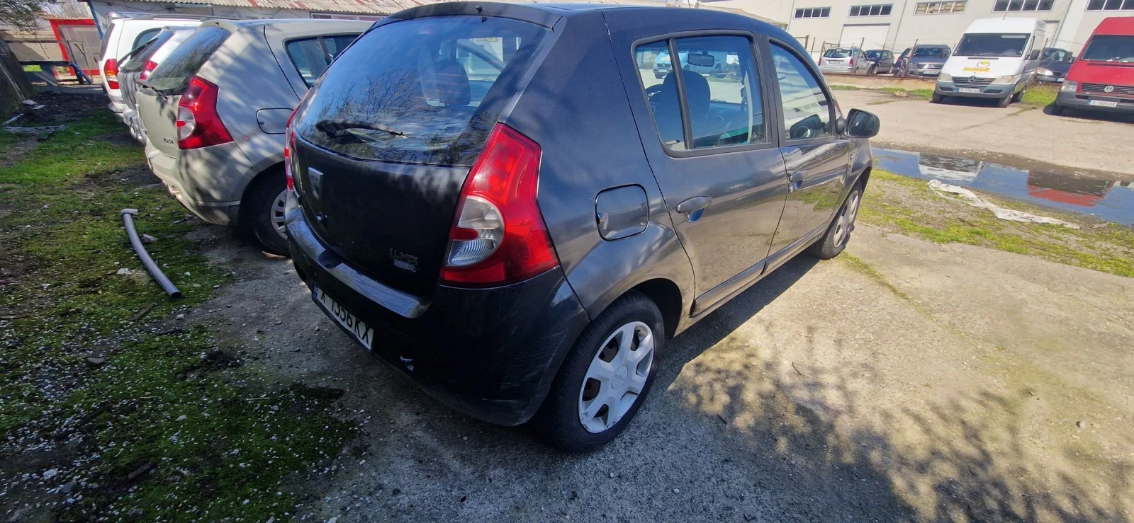 Dacia Sandero 1.4  | Mobile.bg � ����������� 10
