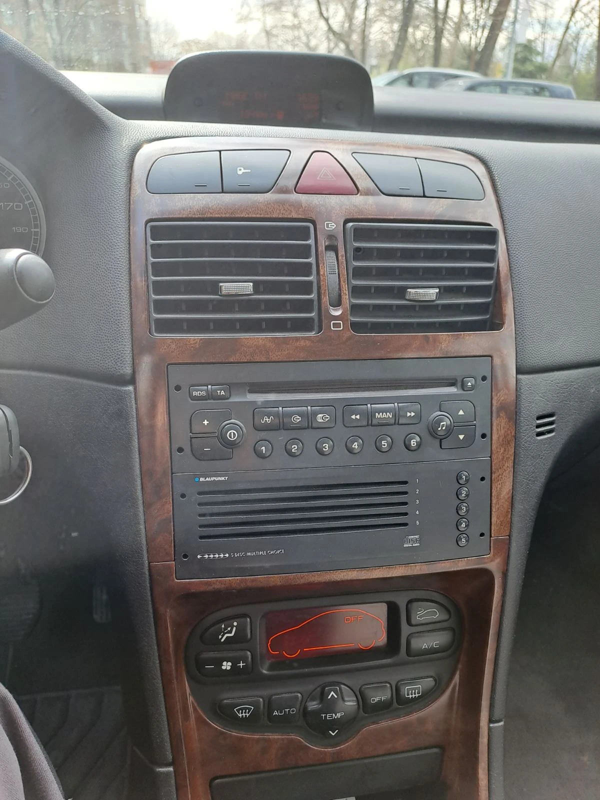 Peugeot 307 2.0HDI 90ks. , снимка 11 - Автомобили и джипове - 54121083