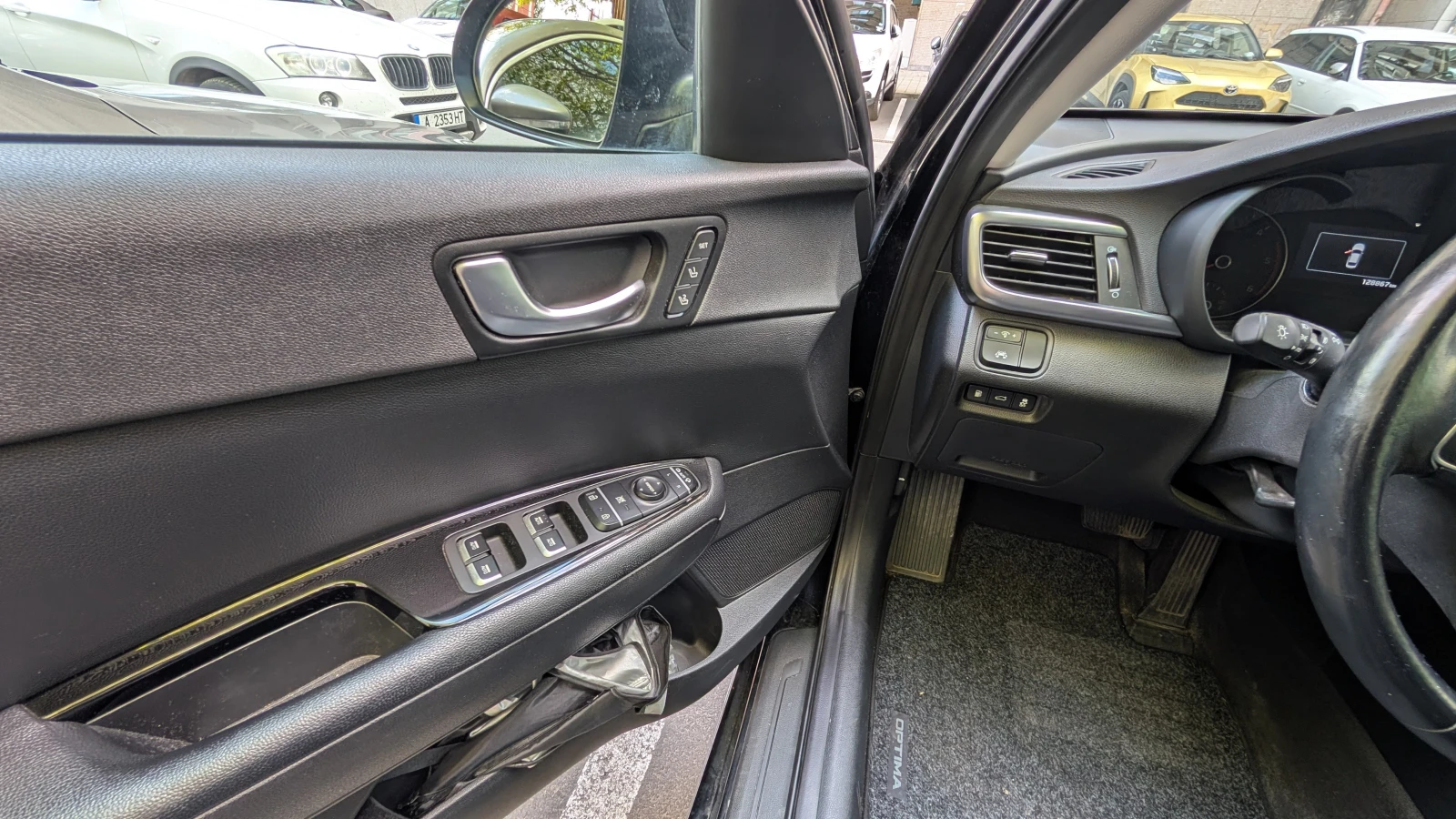 Kia Optima, снимка 9 - Автомобили и джипове - 54247450