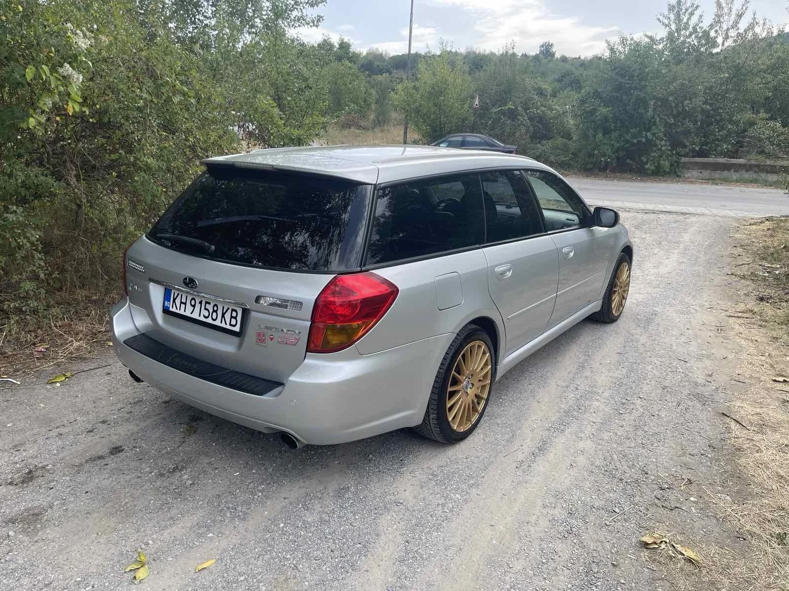 Subaru Legacy 2.5, снимка 8 - Автомобили и джипове - 54482757