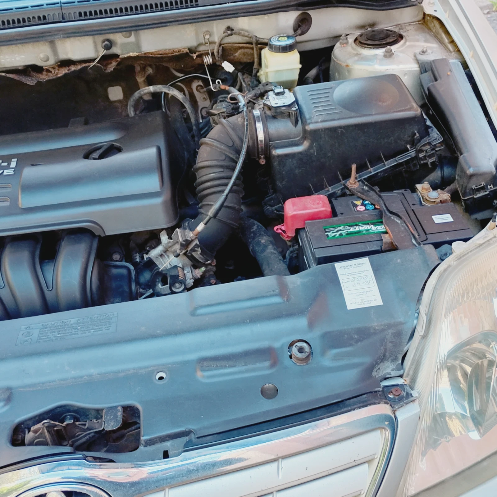 Toyota Corolla 1.4 VVT - I, снимка 17 - Автомобили и джипове - 54629914