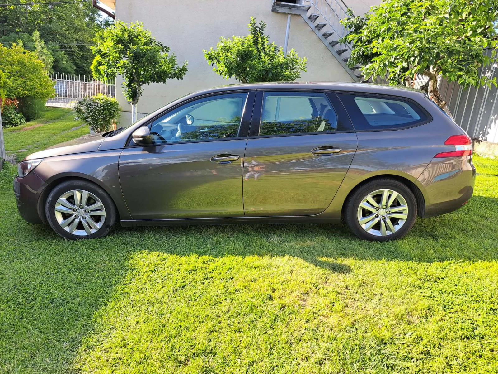 Peugeot 308, снимка 2 - Автомобили и джипове - 55583377