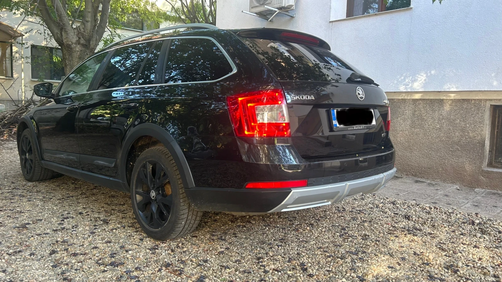 Skoda Octavia 2.0TDI scout , снимка 5 - Автомобили и джипове - 55717795