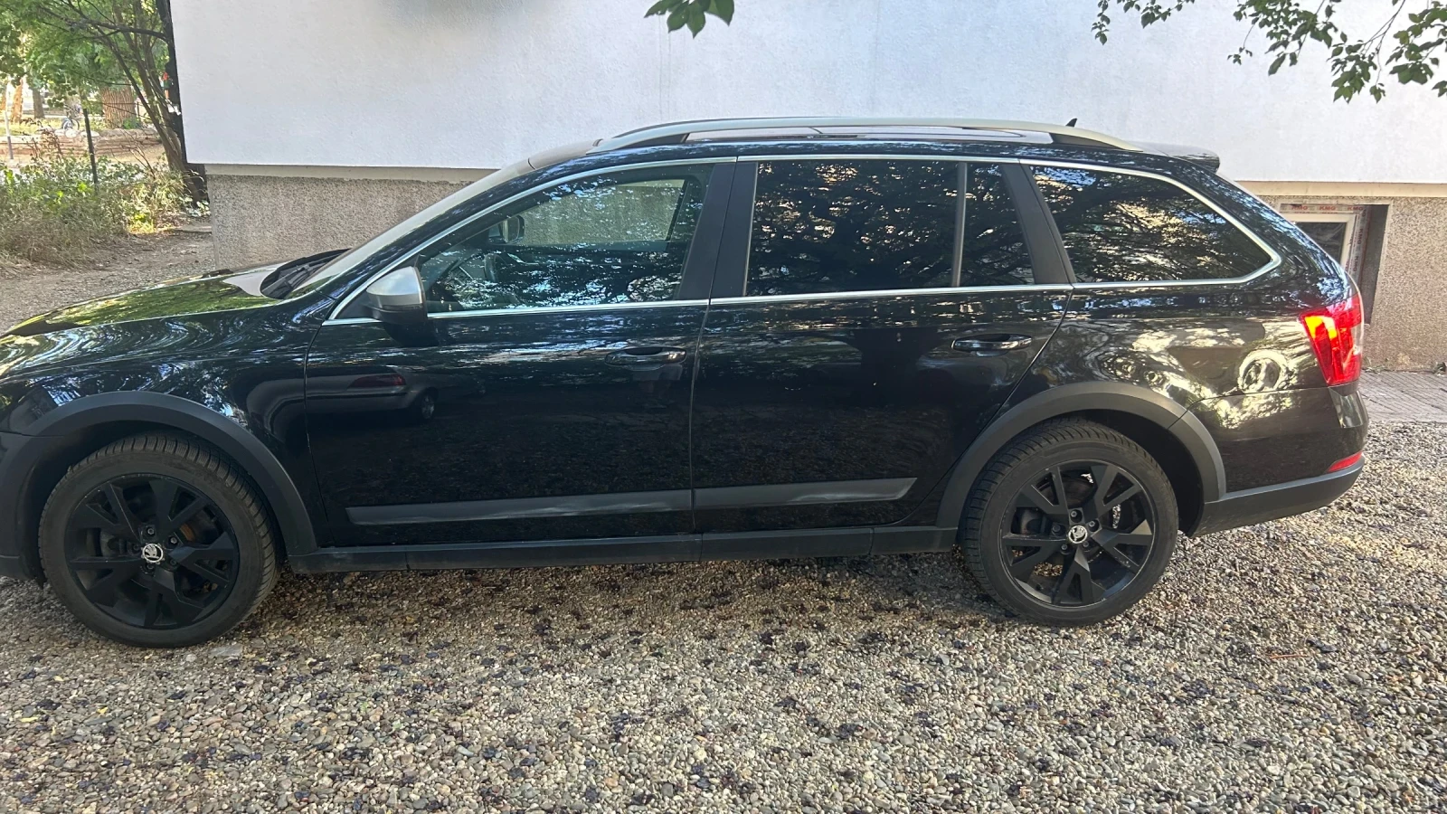 Skoda Octavia 2.0TDI scout , снимка 4 - Автомобили и джипове - 55717795