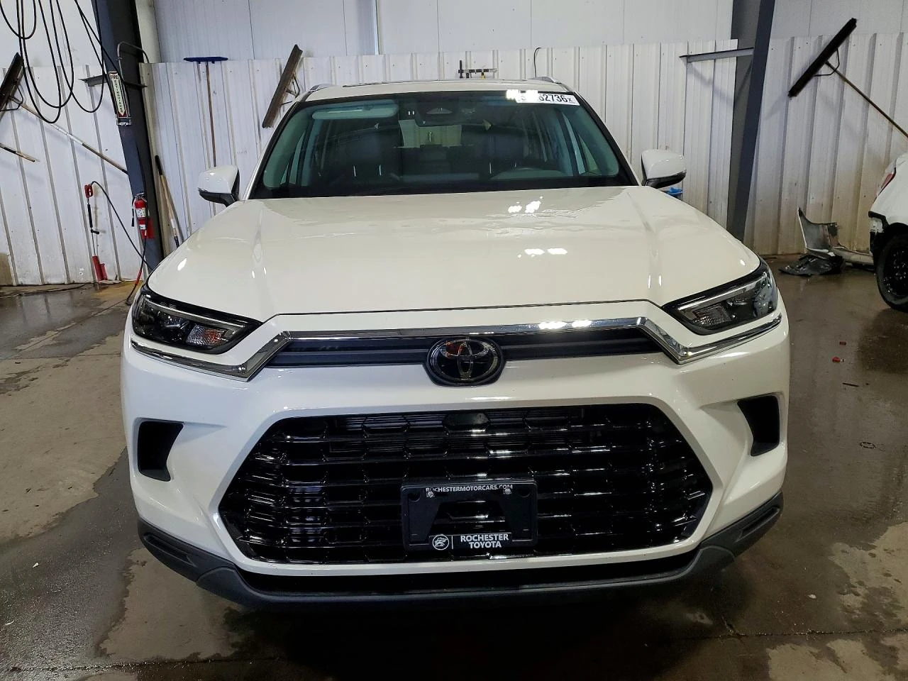 Toyota Grand Highlander HYBRID XLE, снимка 5 - Автомобили и джипове - 55950823