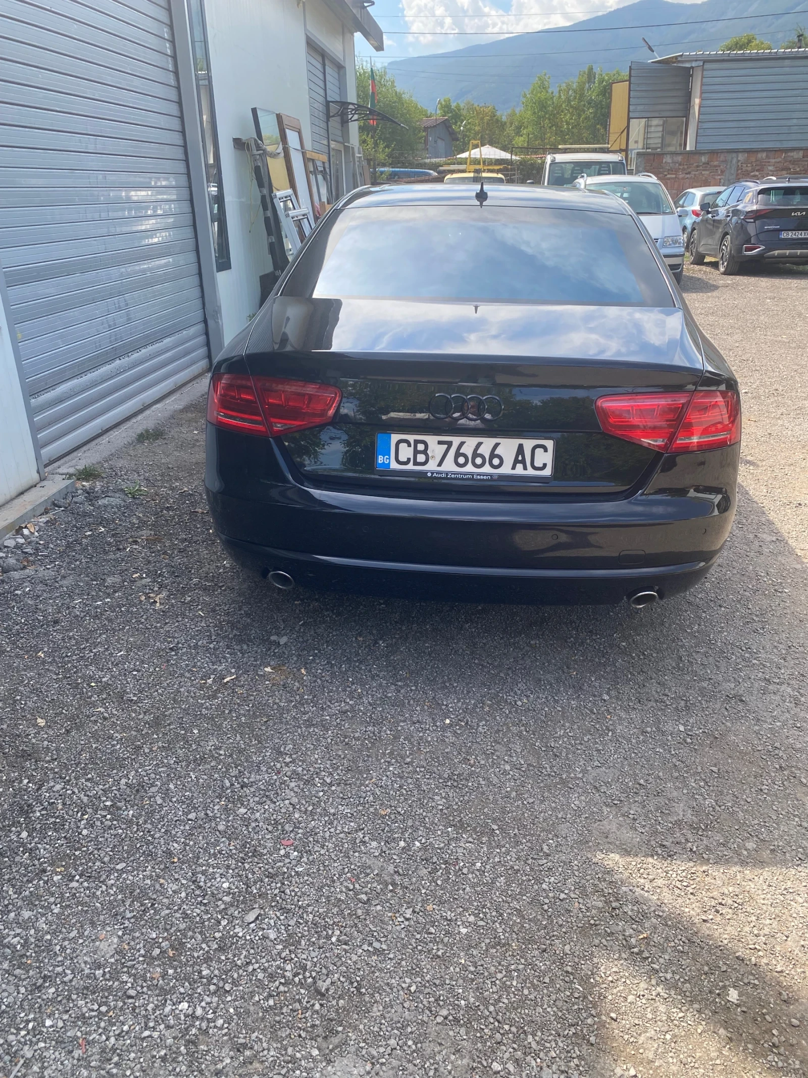 Audi A8, снимка 2 - Автомобили и джипове - 56424844