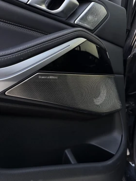 BMW X5 M50I| ДИСТРОНИК| МАСАЖ| ВАКУМ| HEAD-UP| BOWERS&WIL, снимка 12