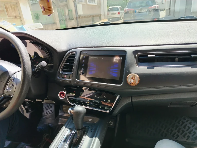 Honda Hr-v 1.8, снимка 12 - Автомобили и джипове - 51002021