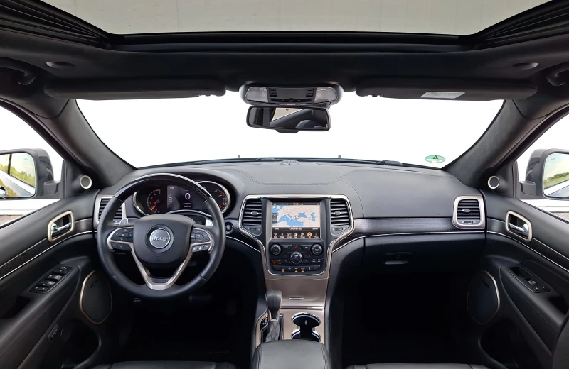 Jeep Grand cherokee  SUMMIT* FACELIFT* 3.0CRD ПЪЛНА СЕРВИЗНА ИСТОРИЯ, снимка 8 - Автомобили и джипове - 50703778