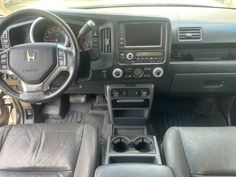 Honda Ridgeline, снимка 10 - Автомобили и джипове - 53003842