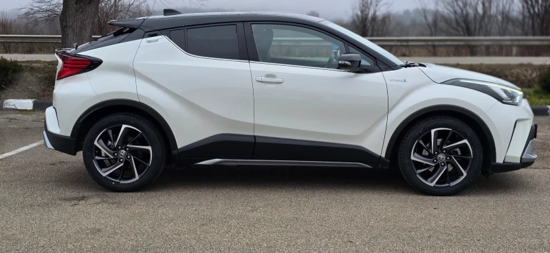 Toyota C-HR GR SPORT Bi-Tone Facelift, снимка 7 - Автомобили и джипове - 53466535