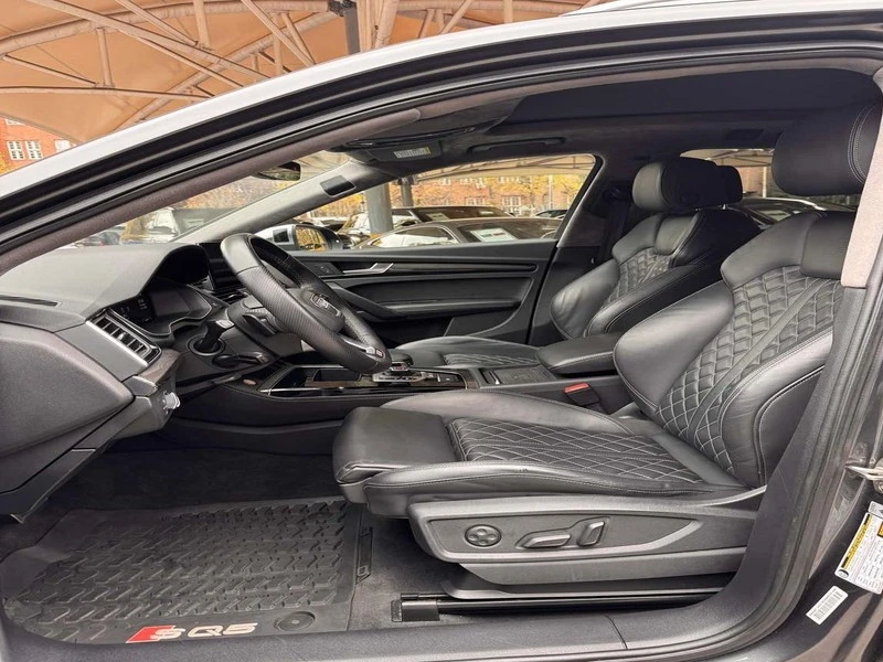 Audi SQ5 BANG&OLUFSEN, снимка 10 - Автомобили и джипове - 52320870