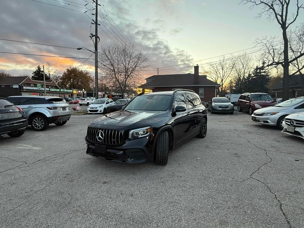 Mercedes-Benz GLB * AMG 35 * CARFAX * ФИНАНСИРАНЕ, снимка 1