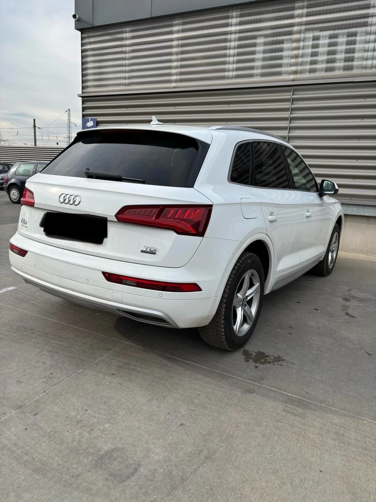 Audi Q5 2.0TDI Quattro - изображение 4