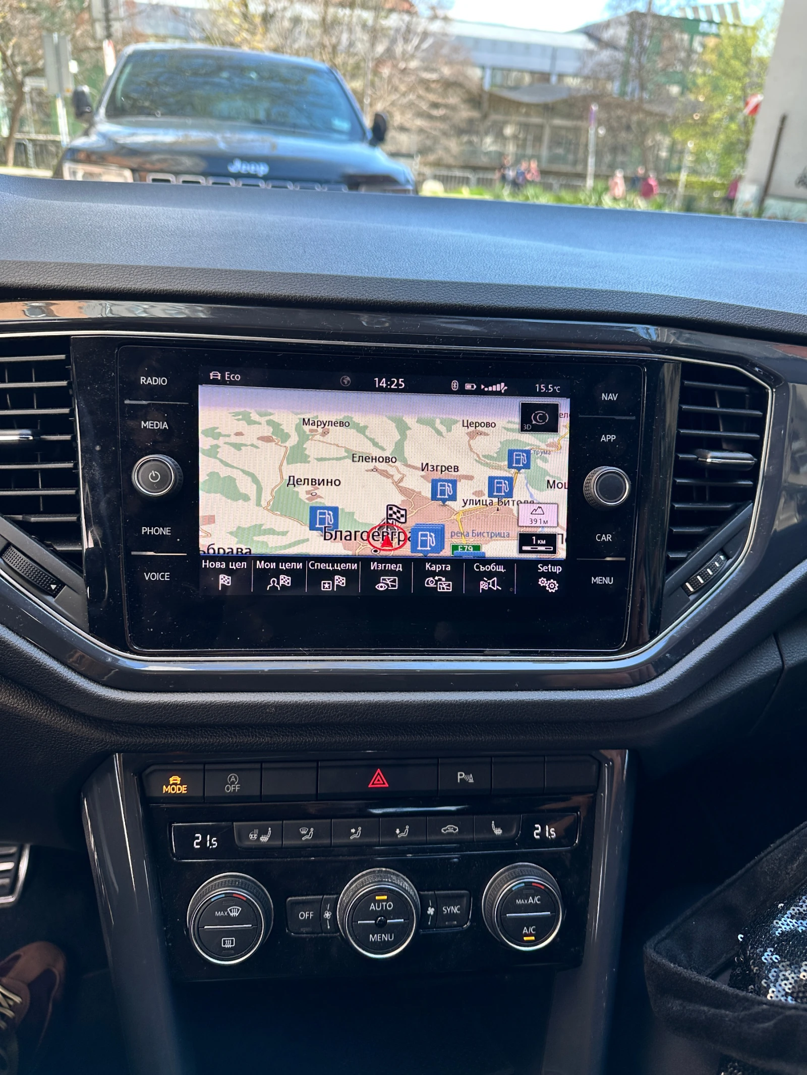 VW T-Roc Sport 1.0 l TSI GPF - изображение 8