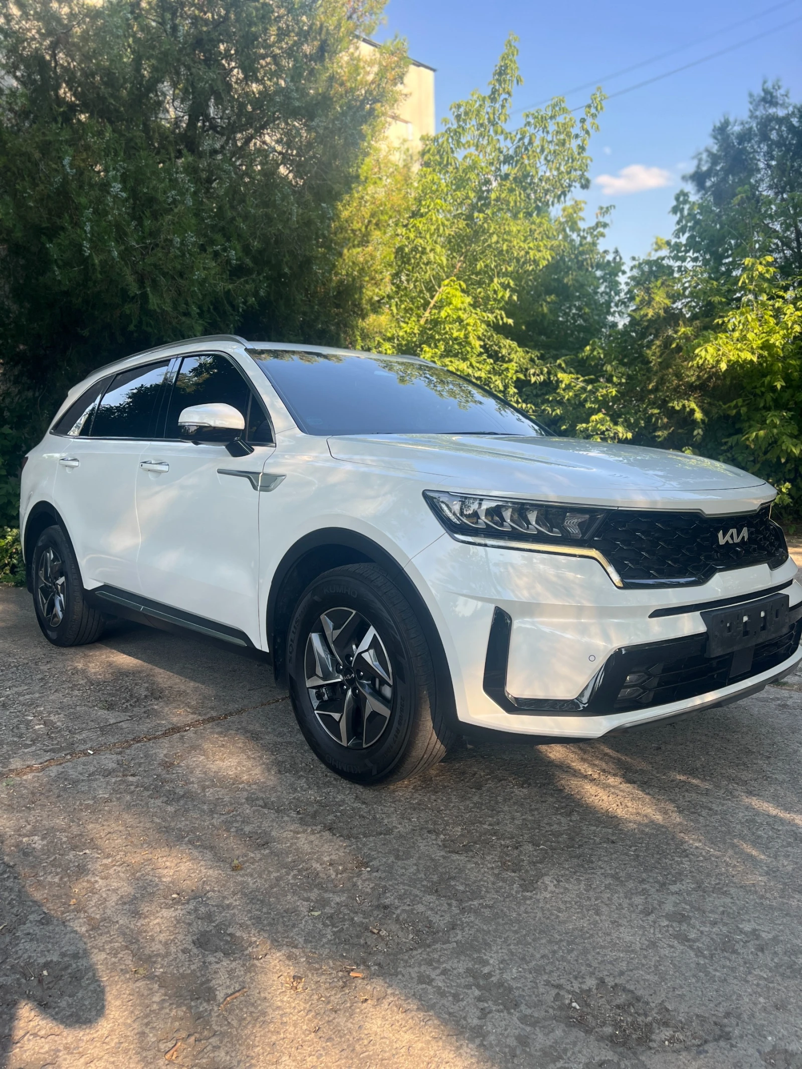 Kia Sorento Hybrid 6+ 1 4WD - изображение 3