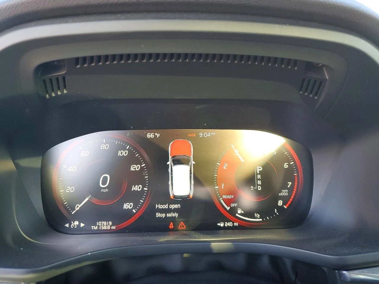 Volvo XC60 T6 R-Design* PANORAMA* ПОДГРЕВ* МЪРТВА ТОЧКА*  - изображение 9