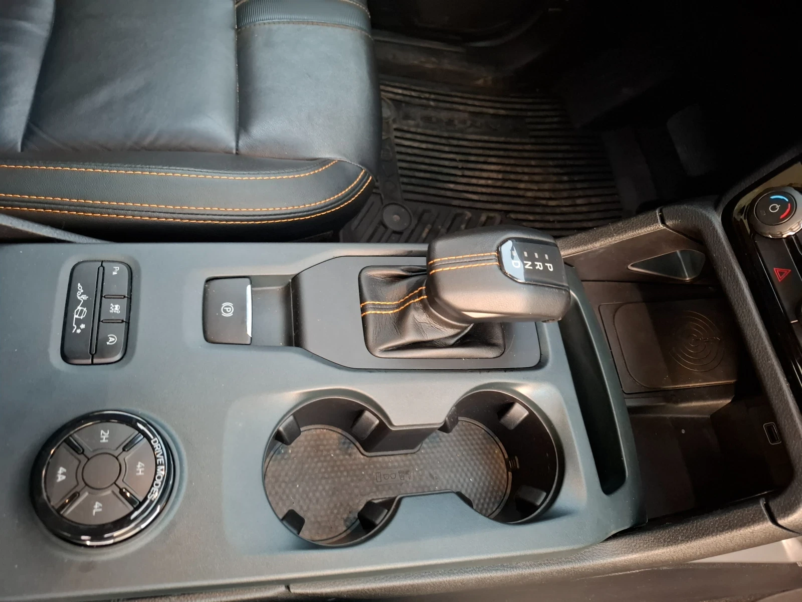 Ford Ranger Wildtrak 2.0d Bi-turbo , снимка 10 - Автомобили и джипове - 54115219