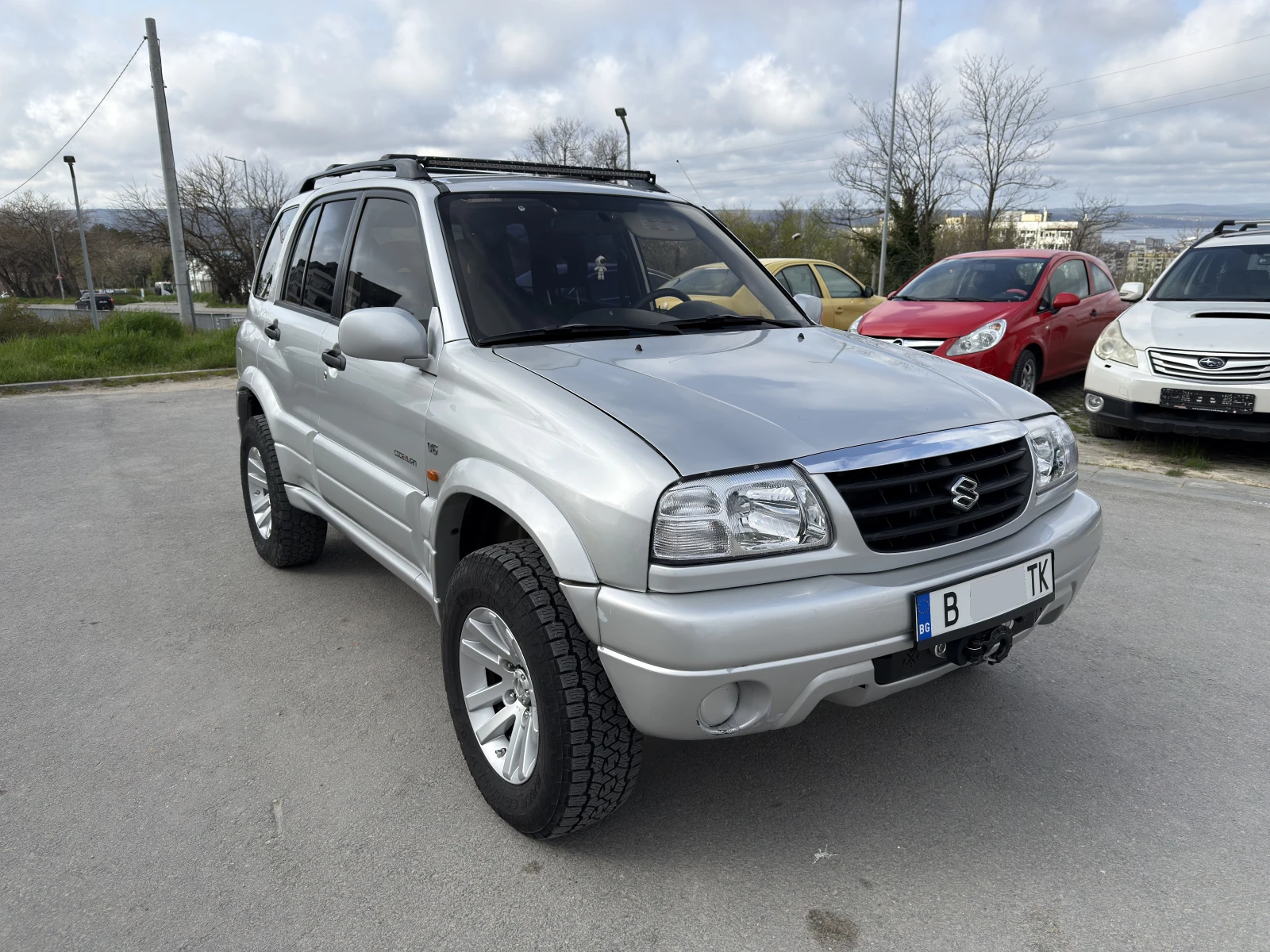 Suzuki Grand vitara 2.5 V6, снимка 3 - Автомобили и джипове - 54350016