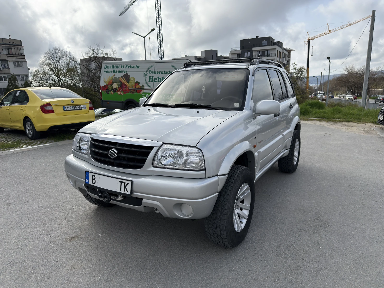 Suzuki Grand vitara 2.5 V6, снимка 2 - Автомобили и джипове - 54350016