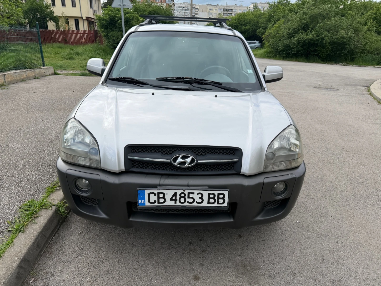 Hyundai Tucson 2.0 CRDI, снимка 8 - Автомобили и джипове - 54544898