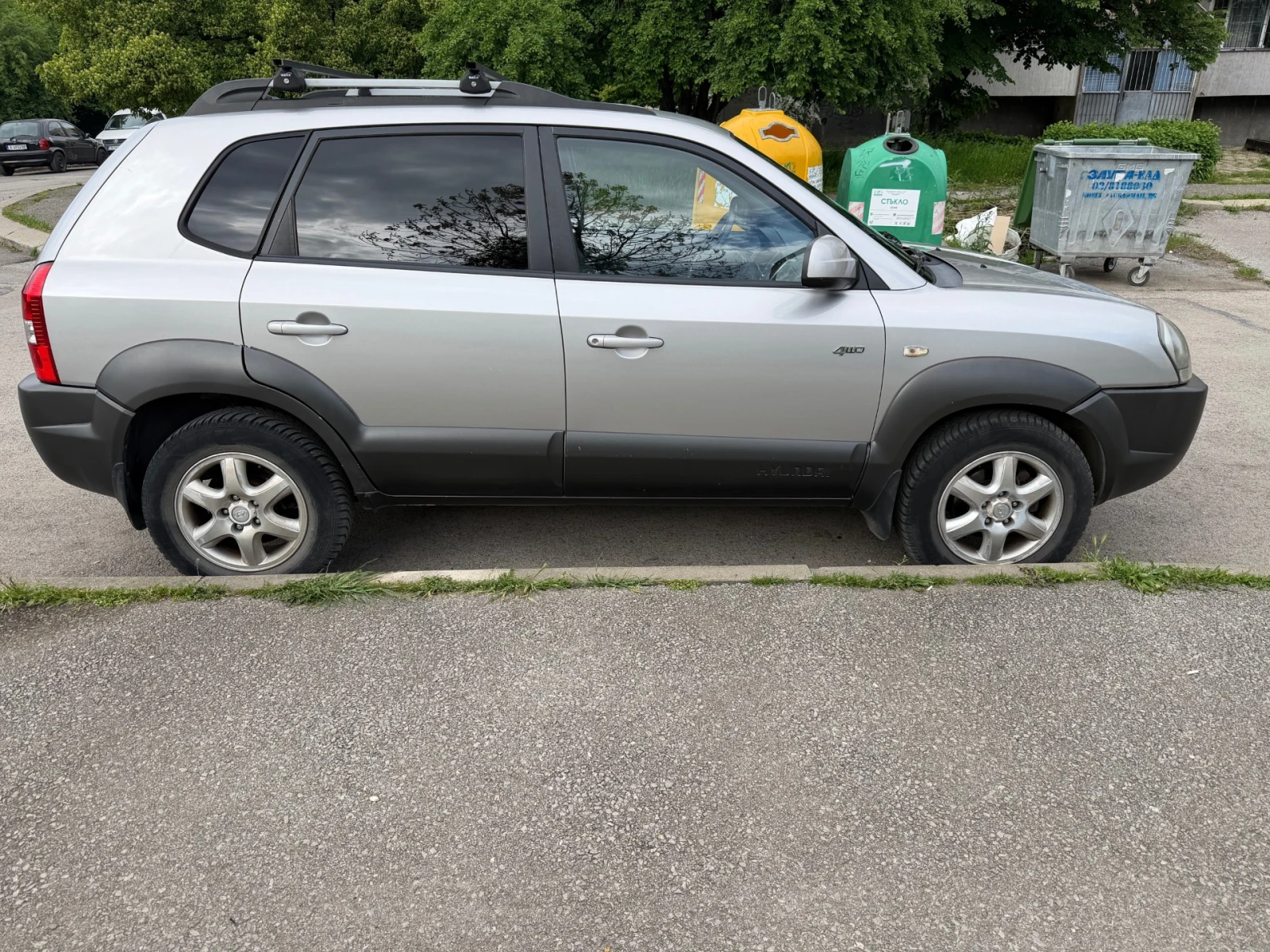 Hyundai Tucson 2.0 CRDI, снимка 6 - Автомобили и джипове - 54544898