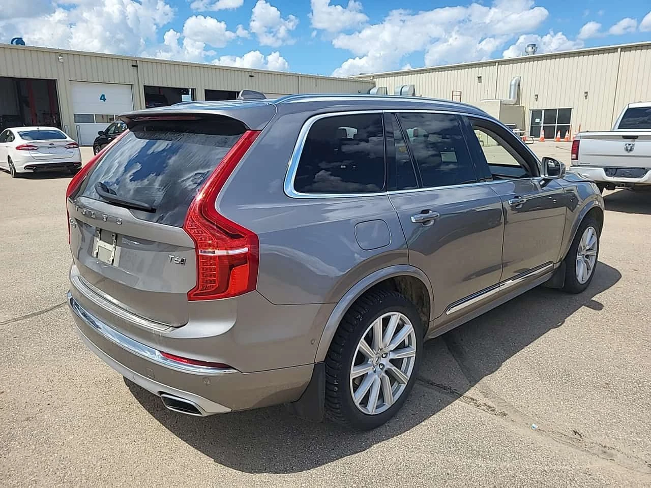 Volvo Xc90 * INSCRIPTION * CARFAX * , снимка 3 - Автомобили и джипове - 55110171