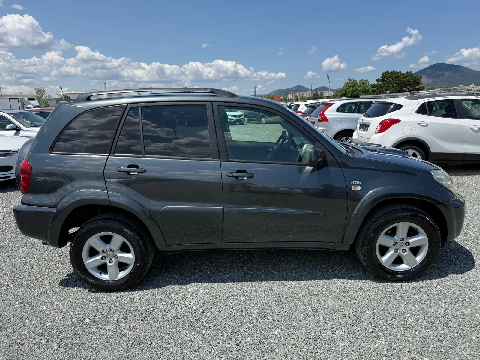 Toyota Rav4 (KATO НОВА)^(4х4), снимка 4 - Автомобили и джипове - 55154474