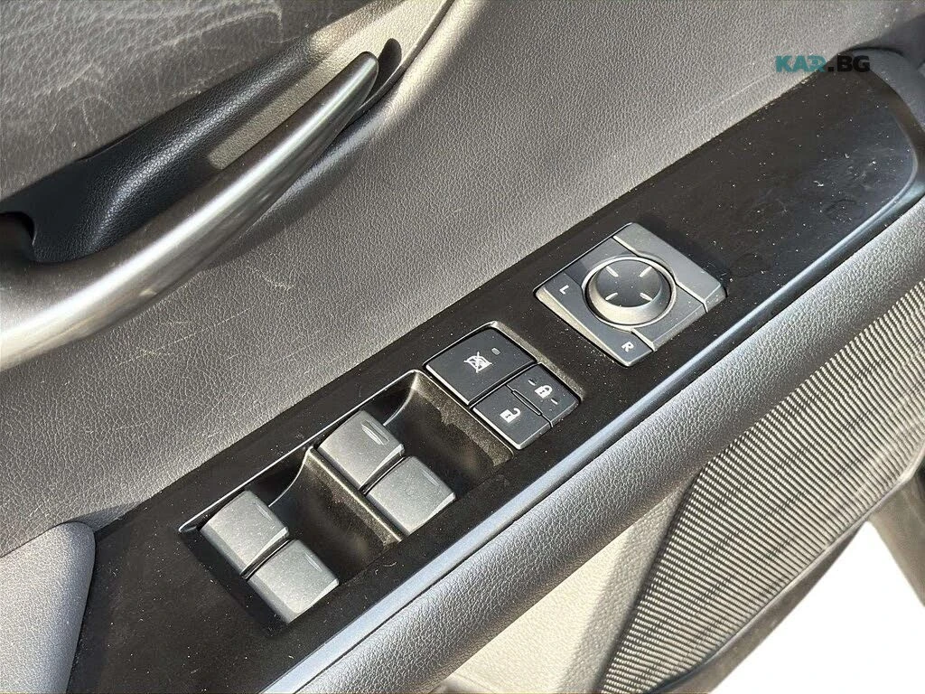 Lexus UX 250h * AWD* КОЖА* ПОДГРЕВ* ОБДУХВАНЕ* ШИБИДАХ* КАМЕРА* , снимка 12 - Автомобили и джипове - 55230860